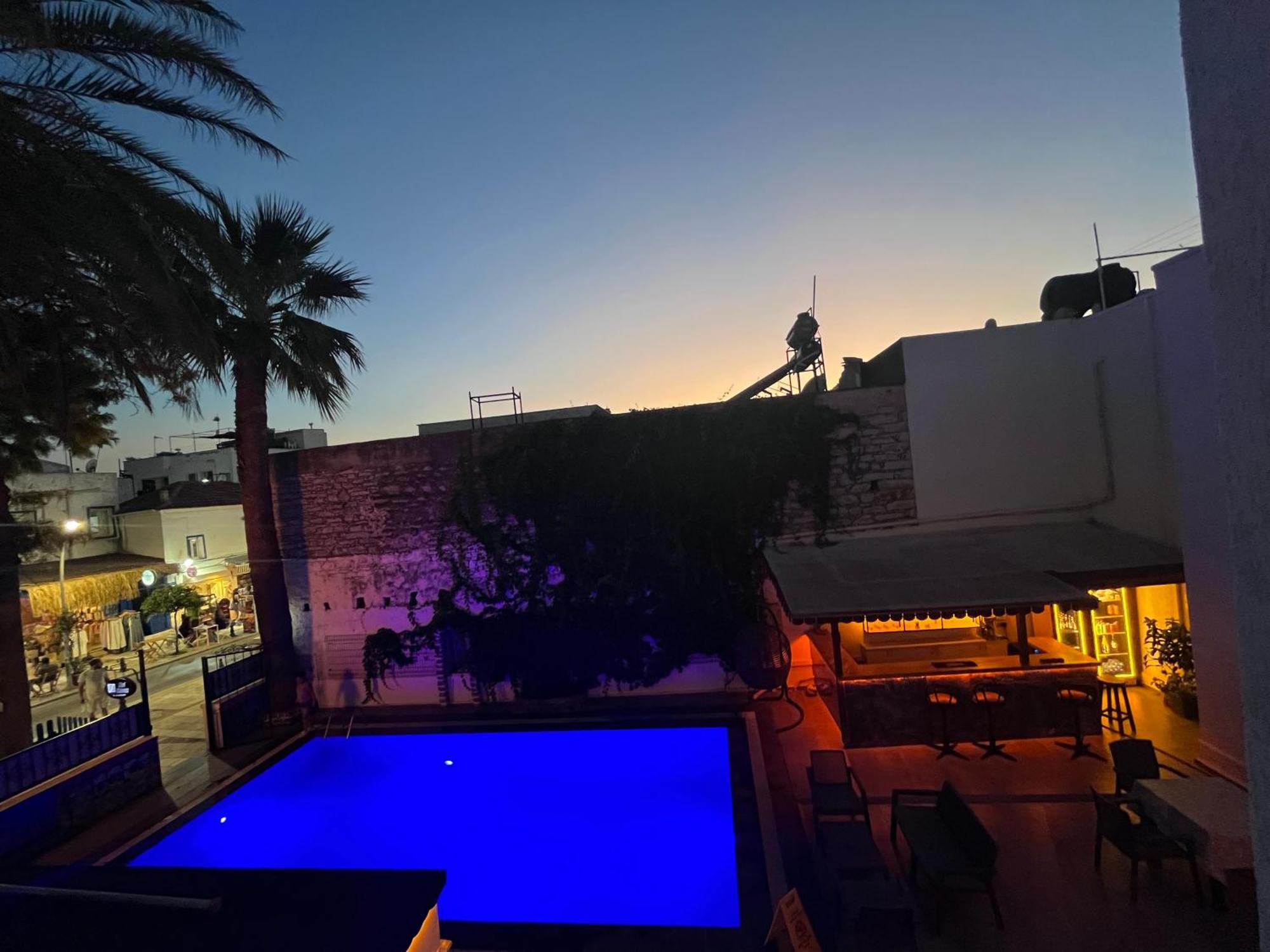 Kilavuz Otel Bodrum Luaran gambar
